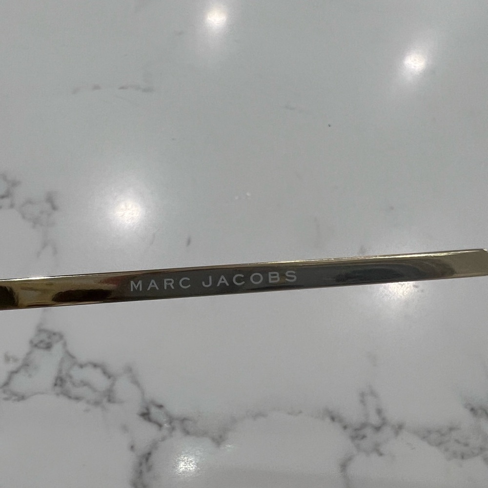 Authentic Marc Jacobs Gradient Sunglasses! - image 5